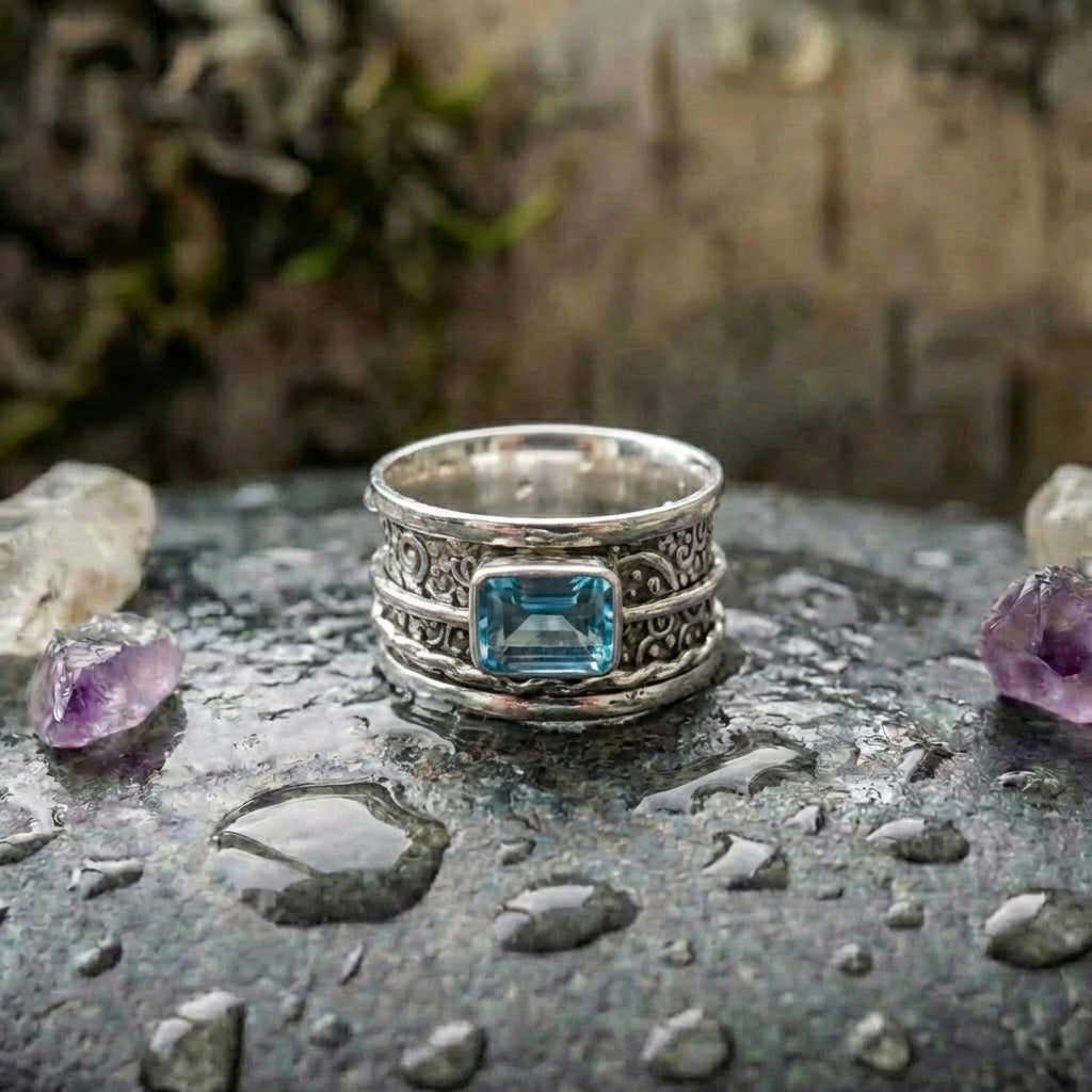 Vintage Aquamarine Ring