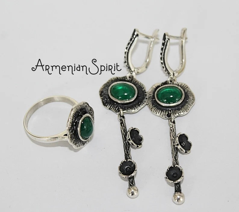 Classic Earring with Timeless Appeal