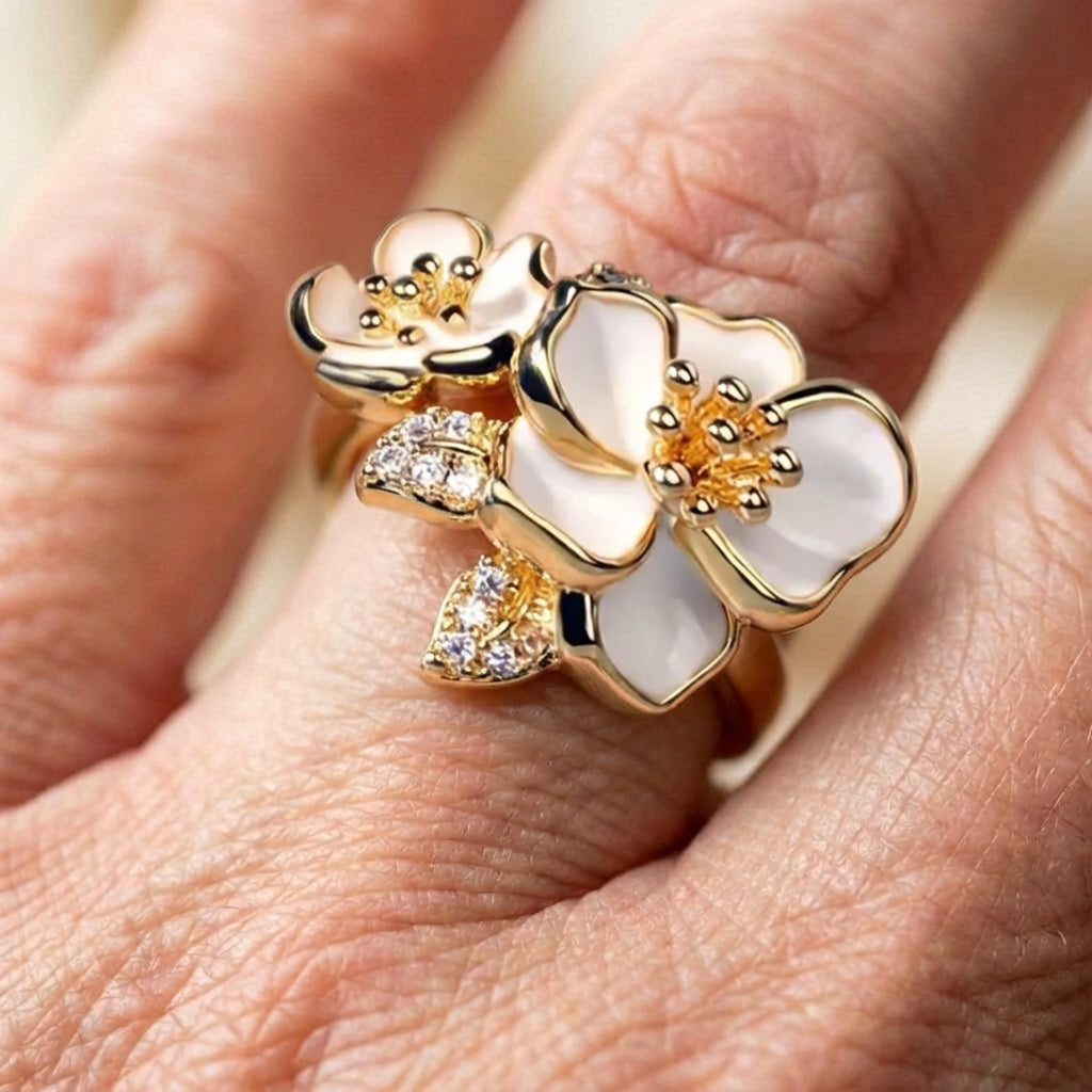 White Blossom Gold Ring