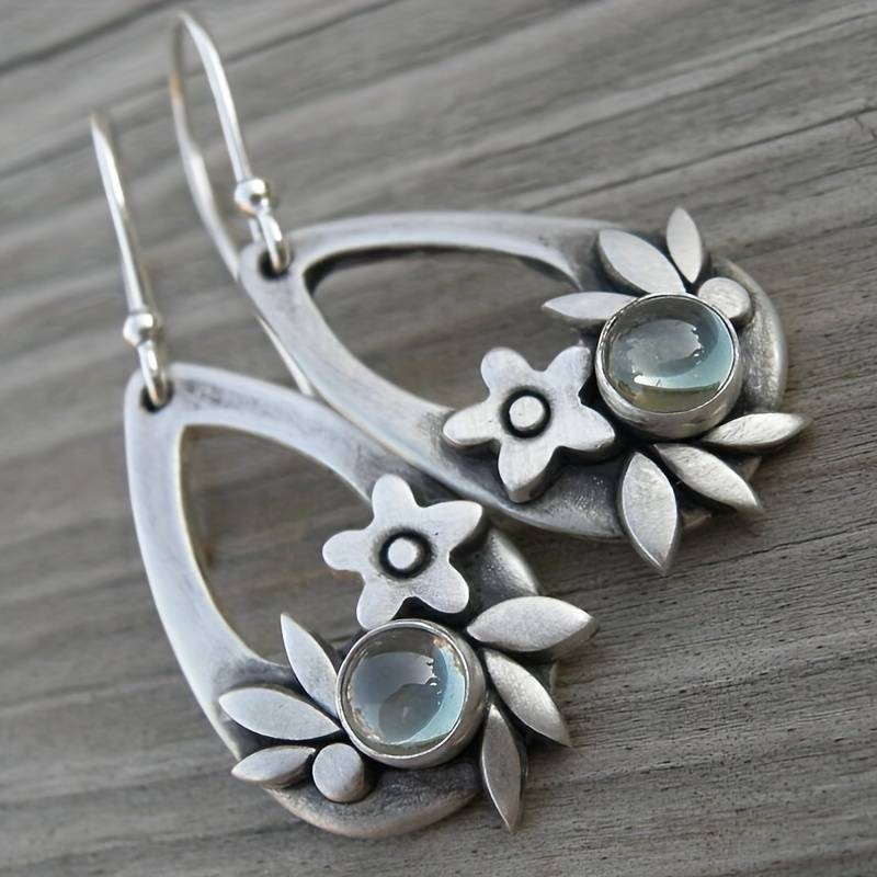 Vintage Handmade Silver Earring