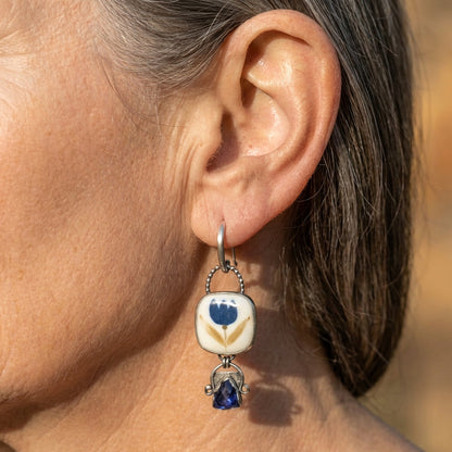 Vintage Flower Carving Blue Stone Dangle Silver Earrings